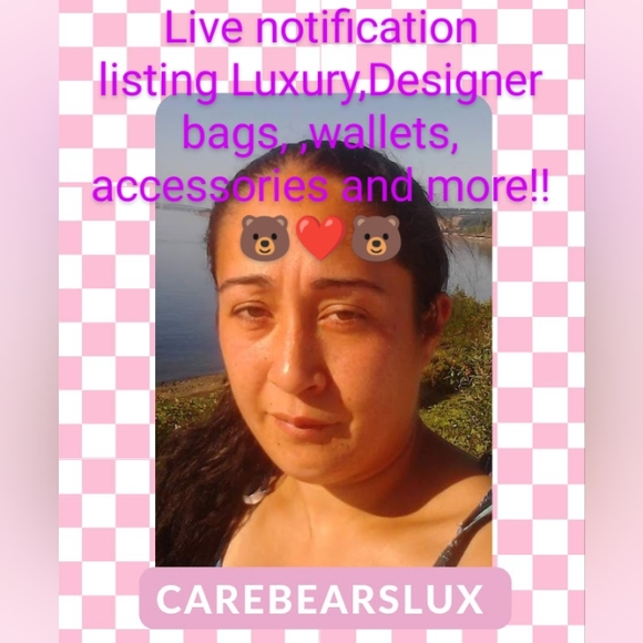 Carebearslux is Live! 🩷🐻Some low starts! Crazy deals - Picture 2 of 3
